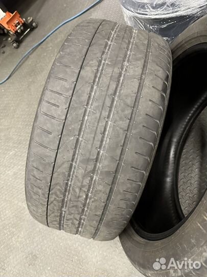 Pirelli P Zero 285/40 R21 и 315/35 R21