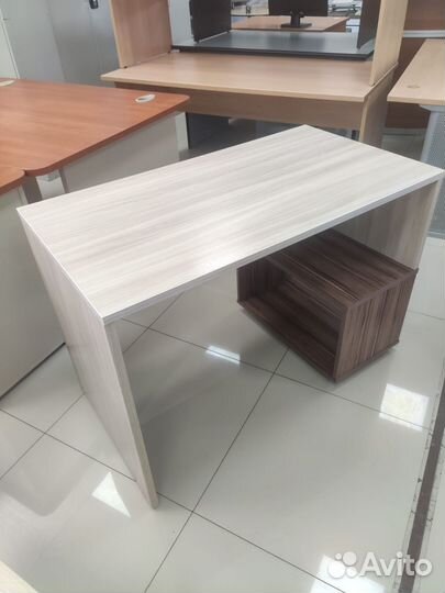 Стол, стол прямой, стол на опорной тумбе