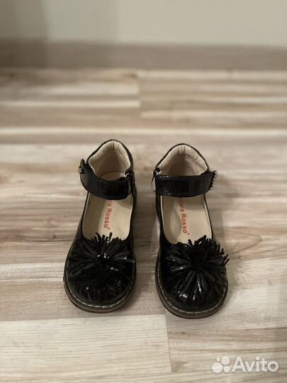 Туфли для девочки 26 размер
