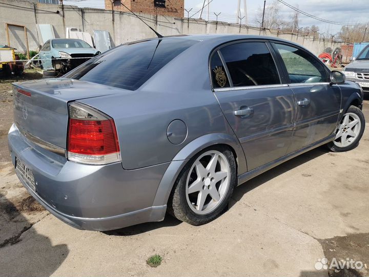 В разборе Opel Vectra C 1.8 МКПП Z18XER