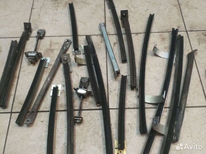 Направляющие стекла. Нива 21214.Шевроле. Шеви2123