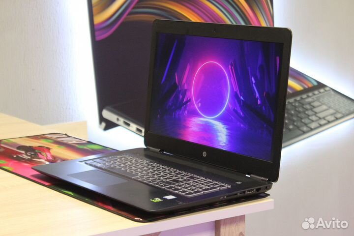 Игровой HP с большим 17.3