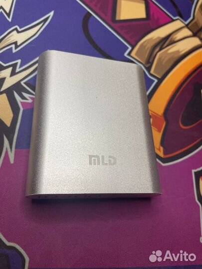 Повербанк 10400