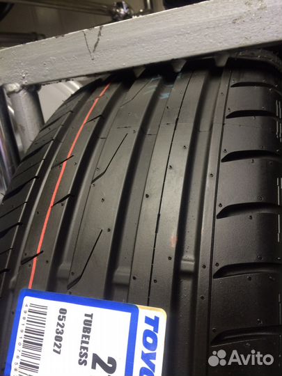Toyo Proxes CF2 235/45 R17