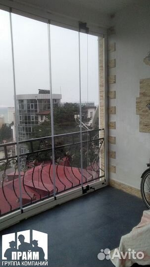 Безрамное остекление лоджии