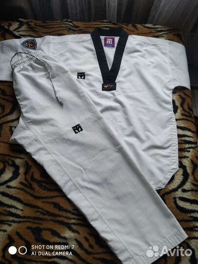 Добок кимоно тхэквандо