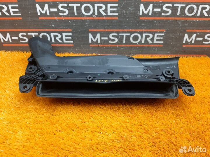 Воздухозаборник Bmw 3-Series E46 M43B19 (194E1)