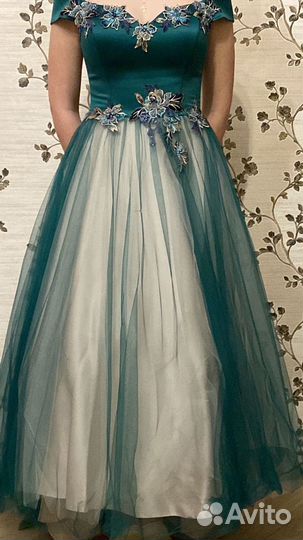 Вечернее платье