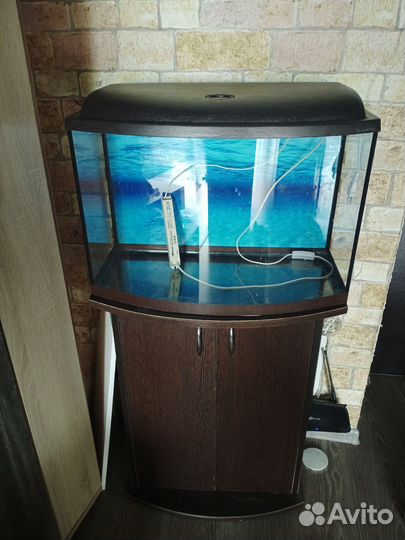 Аквариум с тумбой
