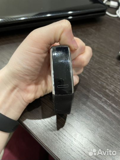 Huawei band 2 pro