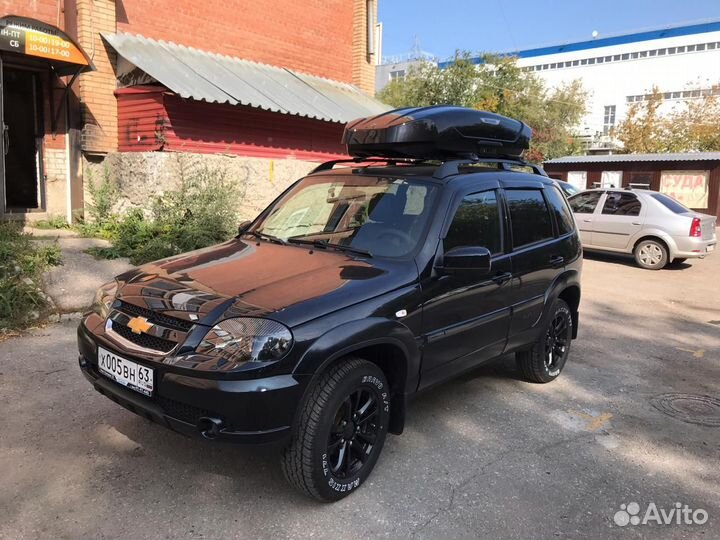 Автобокс Broomer на chevrolet niva