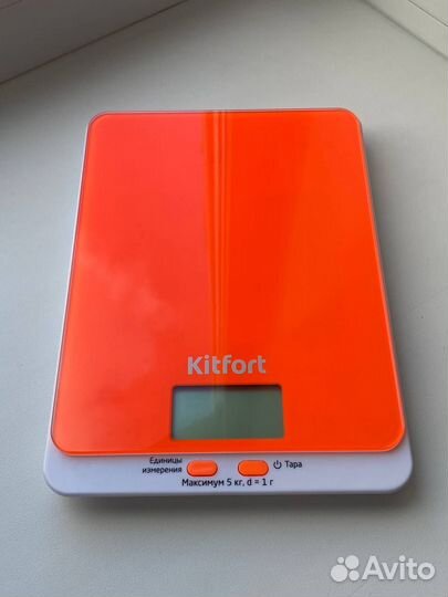 Весы кухонные Kitfort KT-803-5 новые