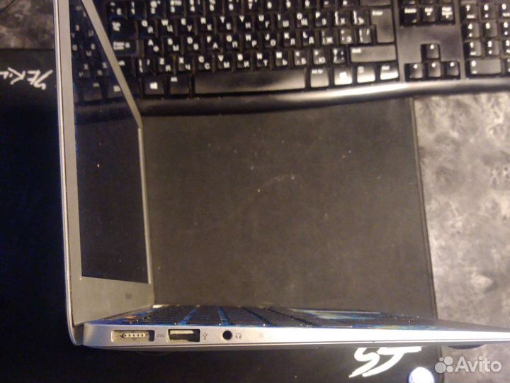 Apple Macbook Air 11 (A1465)
