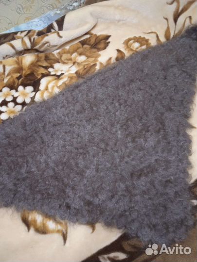 Косынка из козьего пуха оренбургская