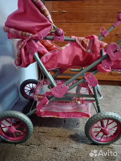Коляска для кукол