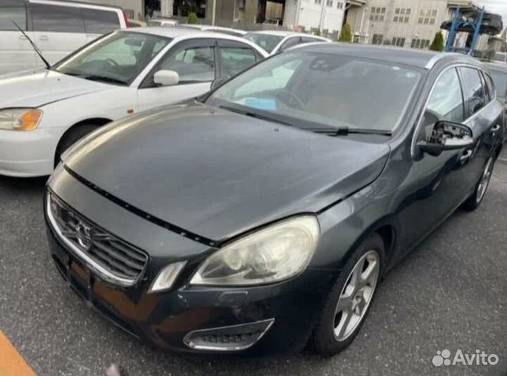 В разбор volvo v60 2011г
