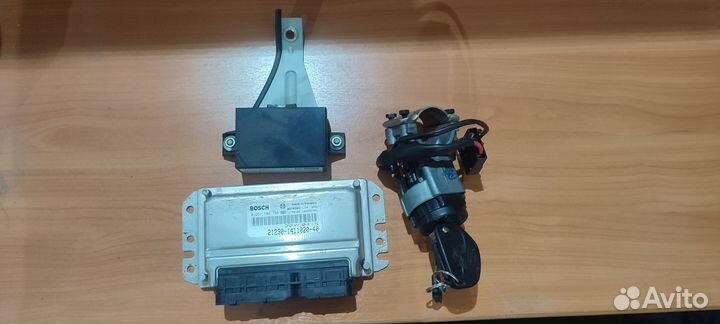 Комплект эбу Шевроле нива 2123-1411020-40