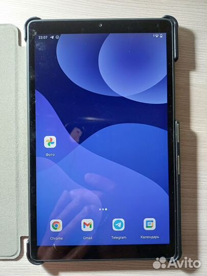 Планшет Lenovo Tab M8