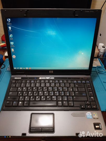 Ноутбук с док-станцией hp compaq 6510b