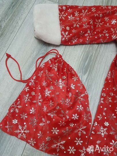 Костюм Деда Мороза детский на 6- 7 лет