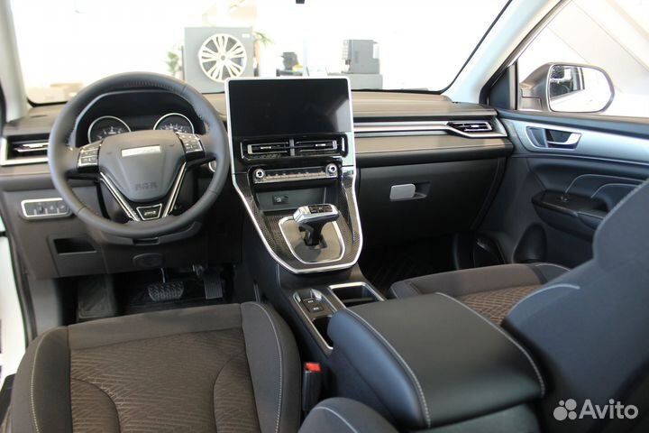 HAVAL M6 1.5 AMT, 2024