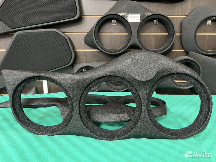 Подиумы Renault Logan (различные модификации) SG