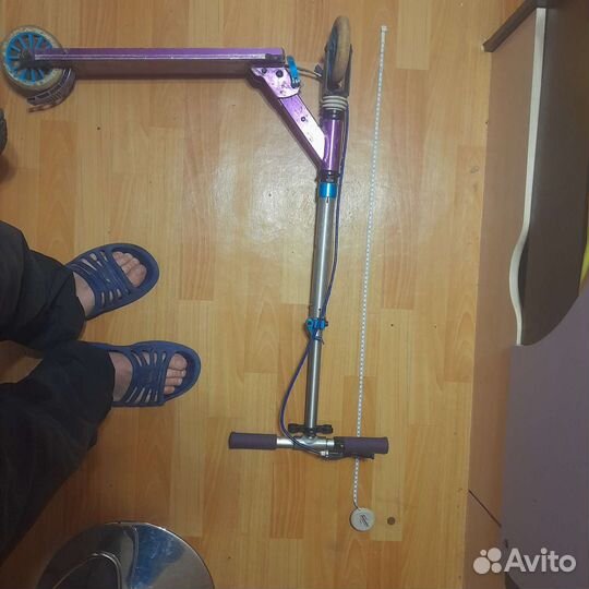 Самокат oxelo до 100 кг.б/у