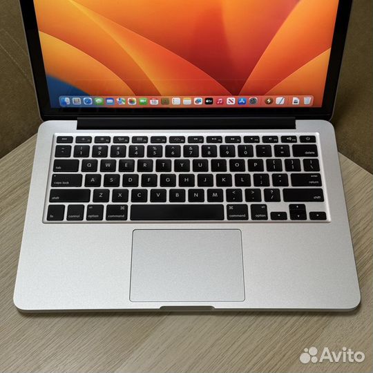 MacBook Pro 13 2015 (Ventura) на подарок