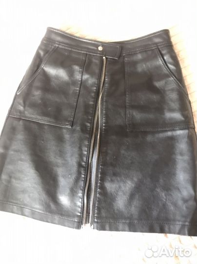 Брюки кожаные и юбка