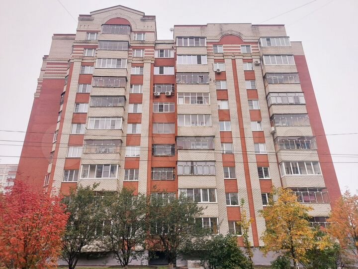 2-к. квартира, 57 м², 5/9 эт.
