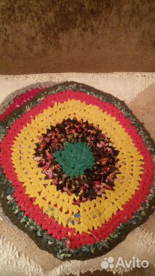 Вязаные коврики