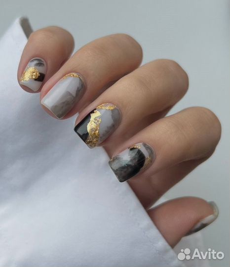 Маникюр / Педикюр / Шугаринг