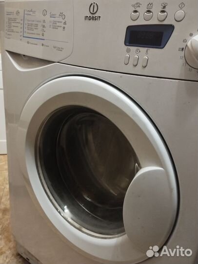 Стиральная машина indesit на запчасти