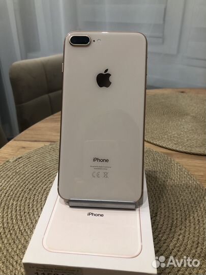 iPhone 8 Plus, 64 ГБ