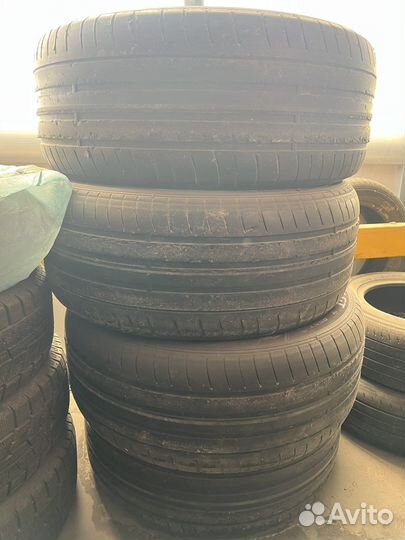 Dunlop SP Sport Maxx GT 245/50 R18 100W
