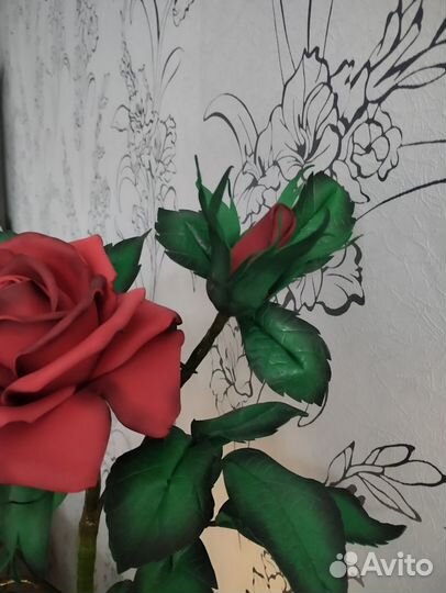 Интерьерная роза из фоамирана