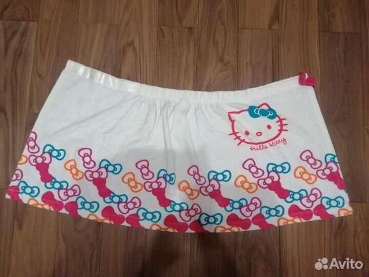 Пляжные полотенца и купальник Gymboree