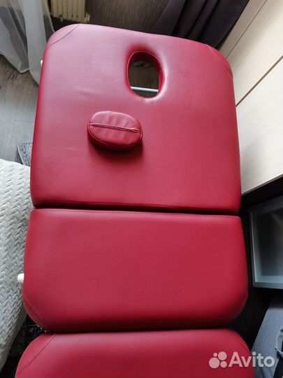 Массажный стол