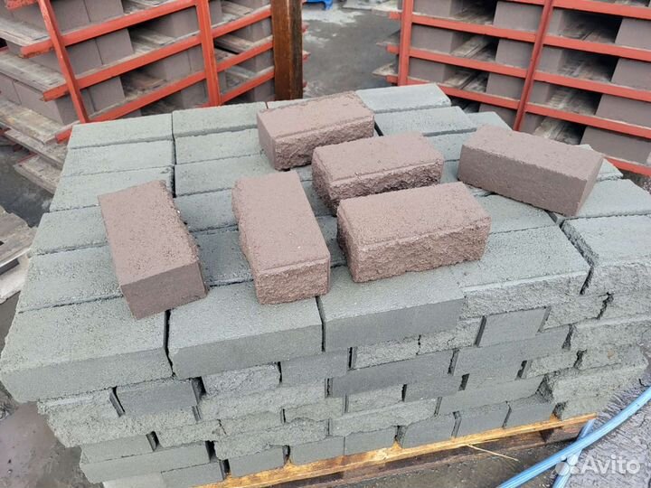Кирпич рваный камень