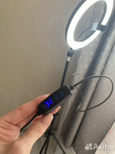 Кольцевая лампа 26 см