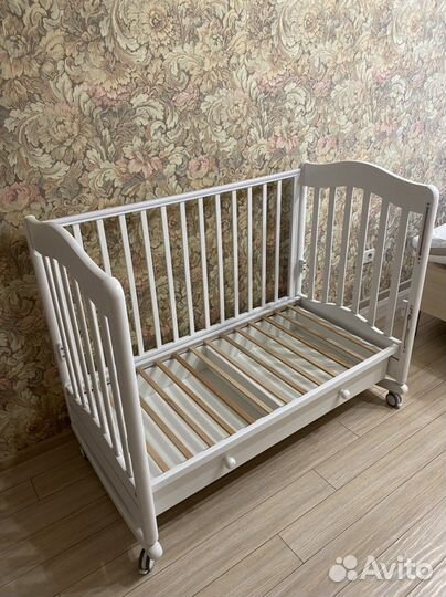 Детская кроватка гандылян
