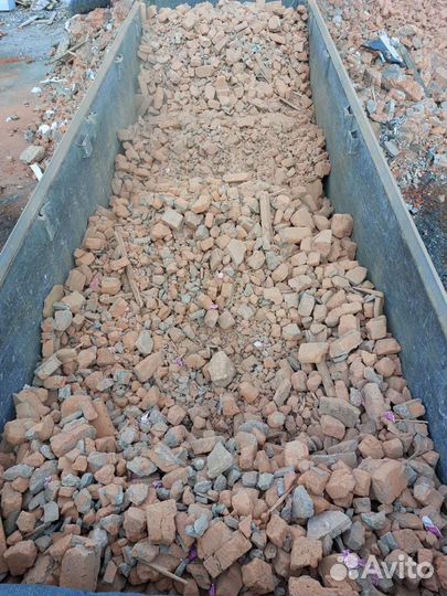 Бой кирпича отборный для основания дорог