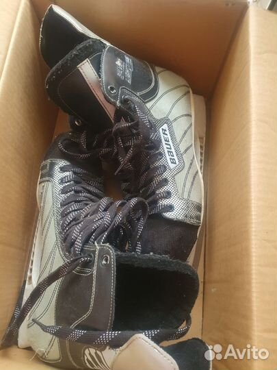 Хоккейные коньки bauer