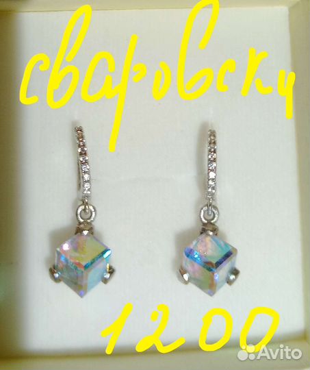 Серебряные серьги разные