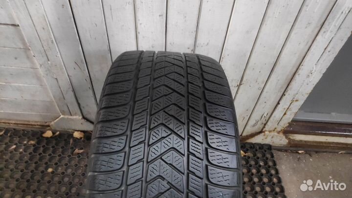Pirelli Winter Sottozero 3 275/40 R18 103V