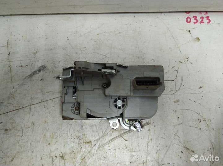Замок двери Citroen C5 2004-2008