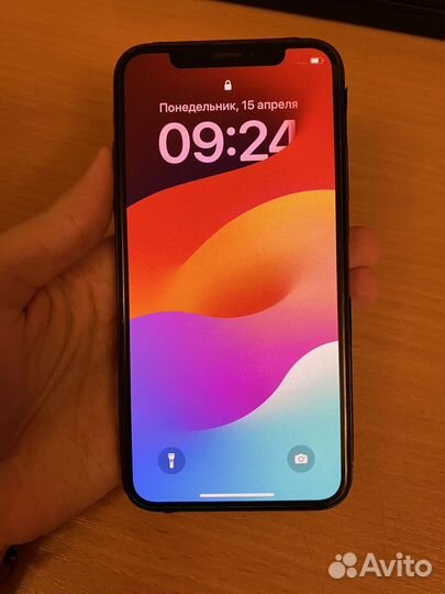 iPhone Xs, 64 ГБ