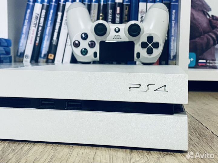 Sony PS4 Отличное состояние
