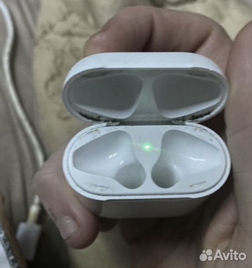 Беспроводные наушники airpods 1