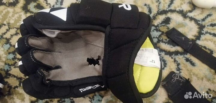 Перчатки хоккейные краги